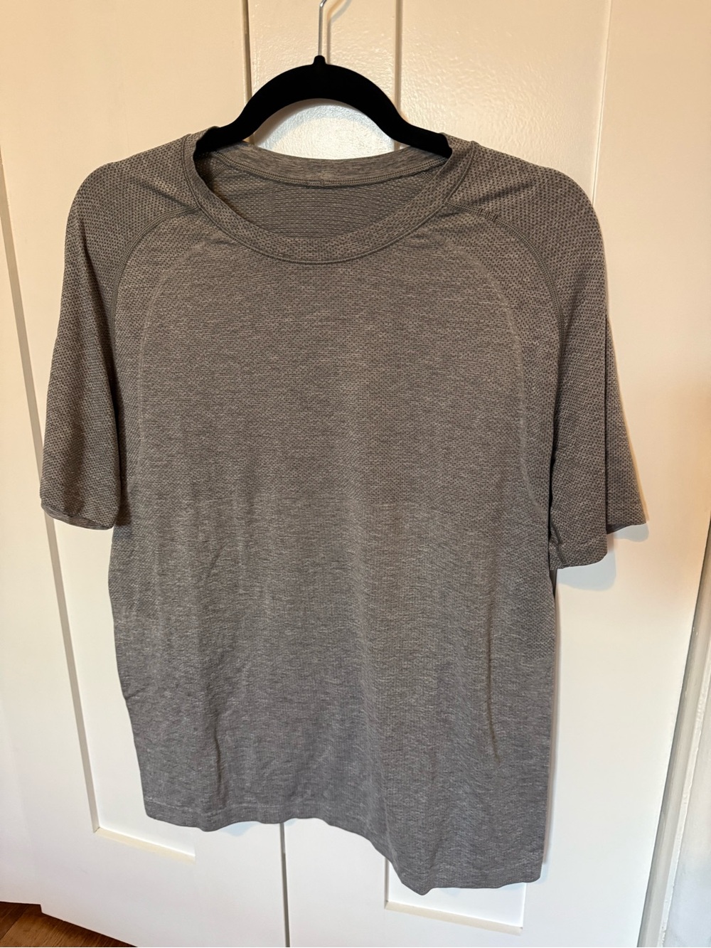 Men's Short-Sleeve Lululemon Crewneck